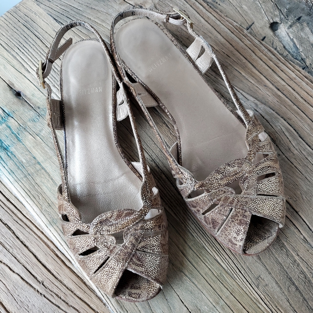 Stuart Weitzman Women's  Leather Brown and Gold Metallic Sandal Size 6